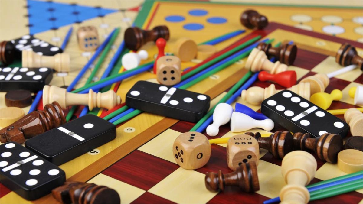 Board game là gì? Top 10 board game hay nhiều người chơi