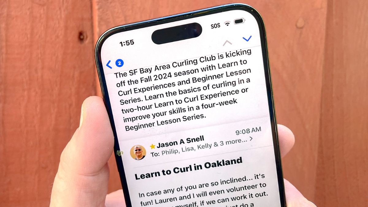 Mẹo tóm tắt email nhanh chóng với Apple Intelligent trên iOS 18.1